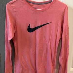 Nike long sleeve shirt